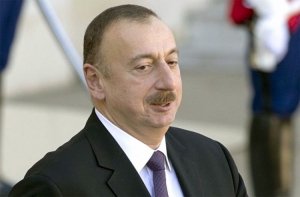 В Париже состоялась церемония официальной встречи Президента Азербайджана