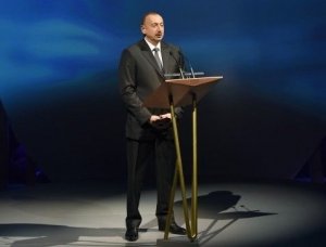 Президент Ильхам Алиев: “Никогда в истории Азербайджан не был таким сильным, как сейчас”