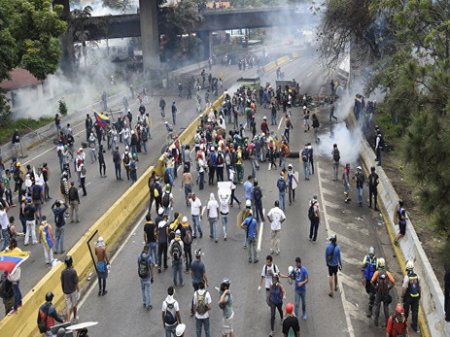 В Венесуэле убили лидера студенческого движения 
