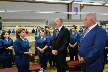Президент Ильхам Алиев: Мы справедливо считаем, что ковроделие - наше национальное искусство