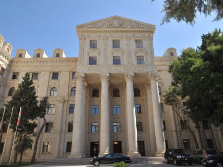 МИД Азербайджана обвинил Налбандяна в очередной лжи