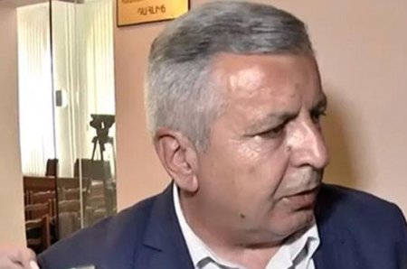 В парламенте Армении избили Сергея Багратяна