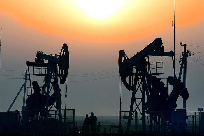 Саудовская Аравия сократит поставки нефти в США
