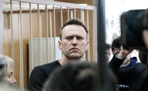 Навальный приговорен к 15 суткам ареста