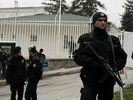 В Турции обезврежена ячейка террористов ИГ