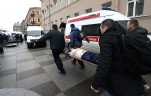 МЧС: После теракта в метро Петербурга госпитализирован 51 человек