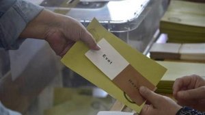 Сторонники конституционных изменений набирают 51,3% на референдуме в Турции 