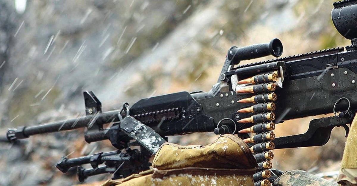 ВС Армении устроили массированный обстрел из крупнокалиберных пулеметов