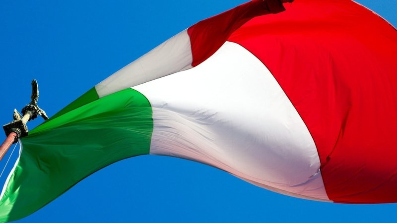 В Италии предложили ввести санкции против Франции