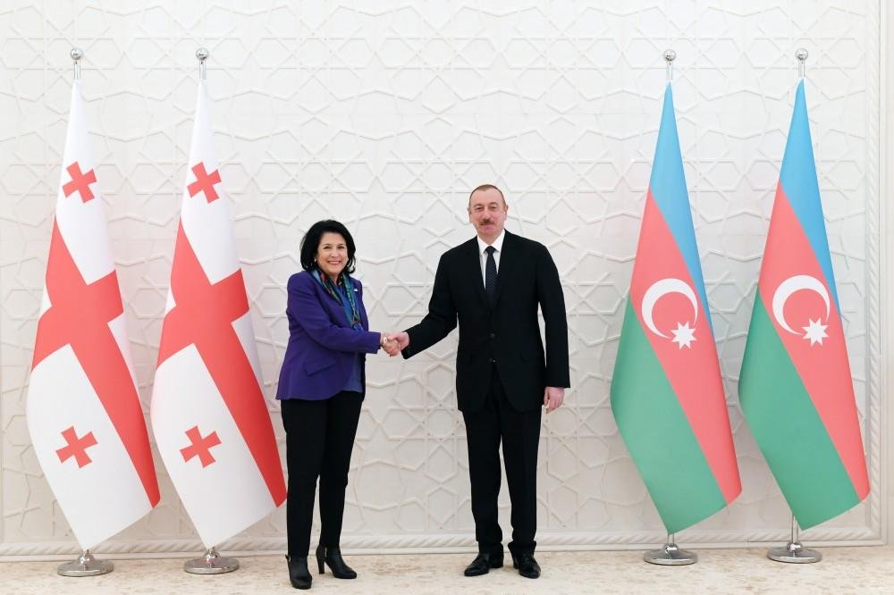 Почему президент Грузии выбрала Азербайджан