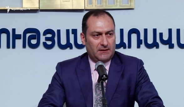 В Армении судьи отказываются от дела Кочаряна
