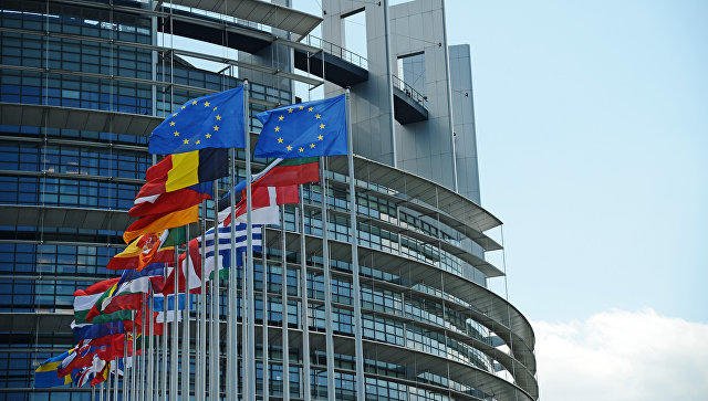 Европарламент призвал Пашиняна соблюдать закон