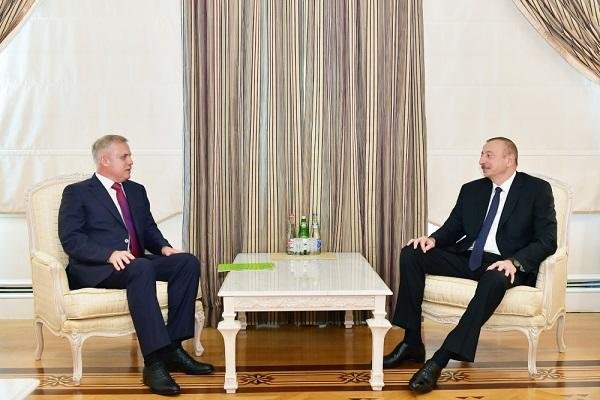 Ильхам Алиев принял госсекретаря Совбеза Беларуси