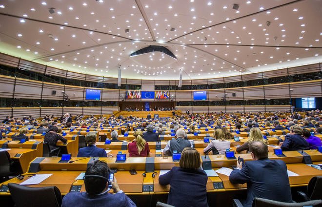 Европарламент разрешит отсрочку Brexit при условии