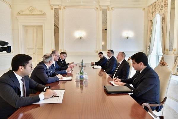 Ильхам Алиев принял австрийского министра