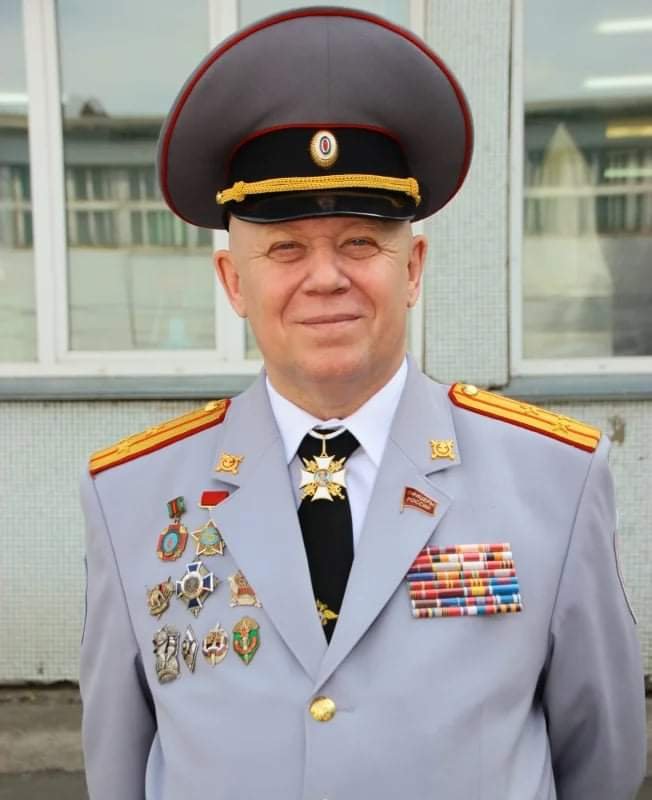 Российскому военнослужащему, которому ещё Гейдар Алиев присвоил звание полковника - 60 лет!