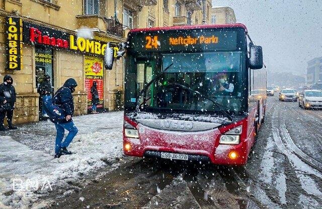 Автобусы будут брать пассажиров на всех остановках