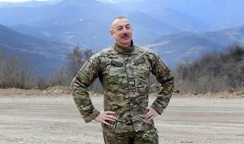 Ильхам Алиев заложил фундамент новой мечети в Шуше