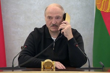 Лукашенко рассмотрит поправки к Конституции