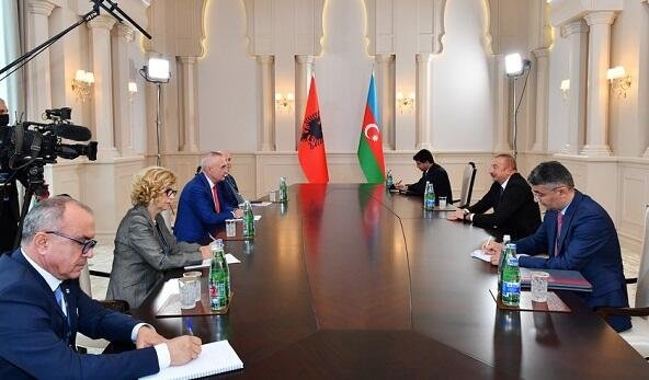 Ильхам Алиев встретился с Президентом Албании