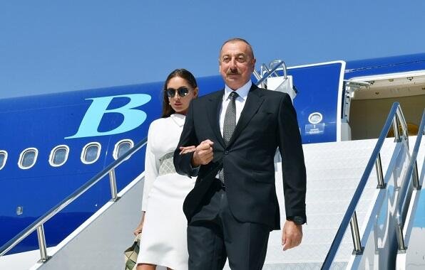 Ильхам Алиев отправился в Узбекистан