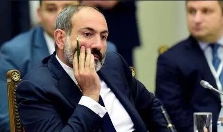 Игра Еревана в «несчастную жертву» продолжается…