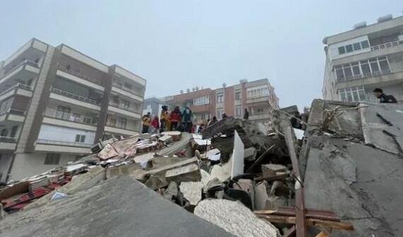 Сколько азербайджанцев погибло при землетрясении?