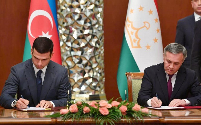 Азербайджан и Таджикистан будут содействовать сотрудничеству субъектов МСП