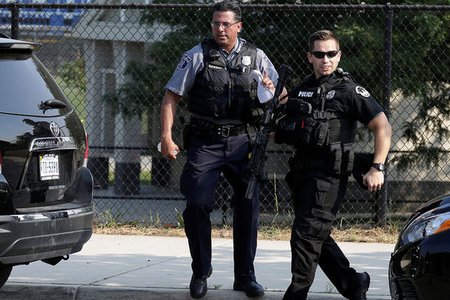 Yeni il gecəsi ABŞ-da baş verən atışmalarda azı 10 nəfər öldürülüb