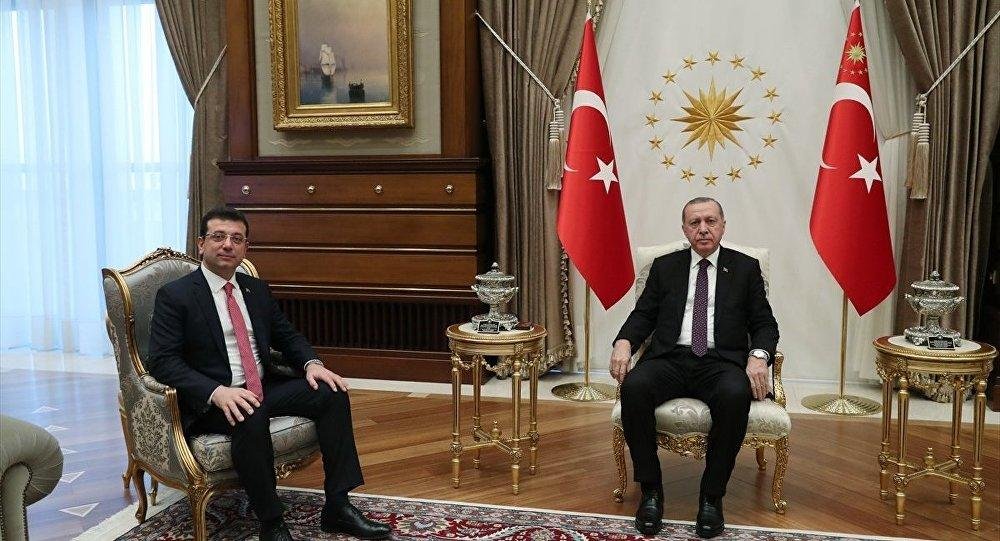 İmamoğlunun Ərdoğana verdiyi məktubda nə yazılıb? İmamoğlunun Ərdoğana verdiyi məktubda nə yazılıb?