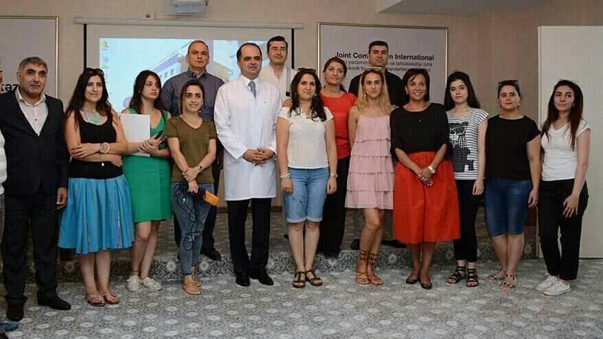 O, minlərlə insana ikinci “doğum günü” bəxş edib O, minlərlə insana ikinci “doğum günü” bəxş edib