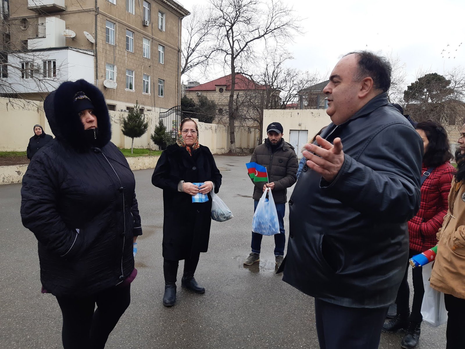 Fuad Əliyev seçiciləri ilə görüşüb Fuad Əliyev seçiciləri ilə görüşüb