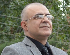"Soruşsalar haralısan..." "Soruşsalar haralısan..."