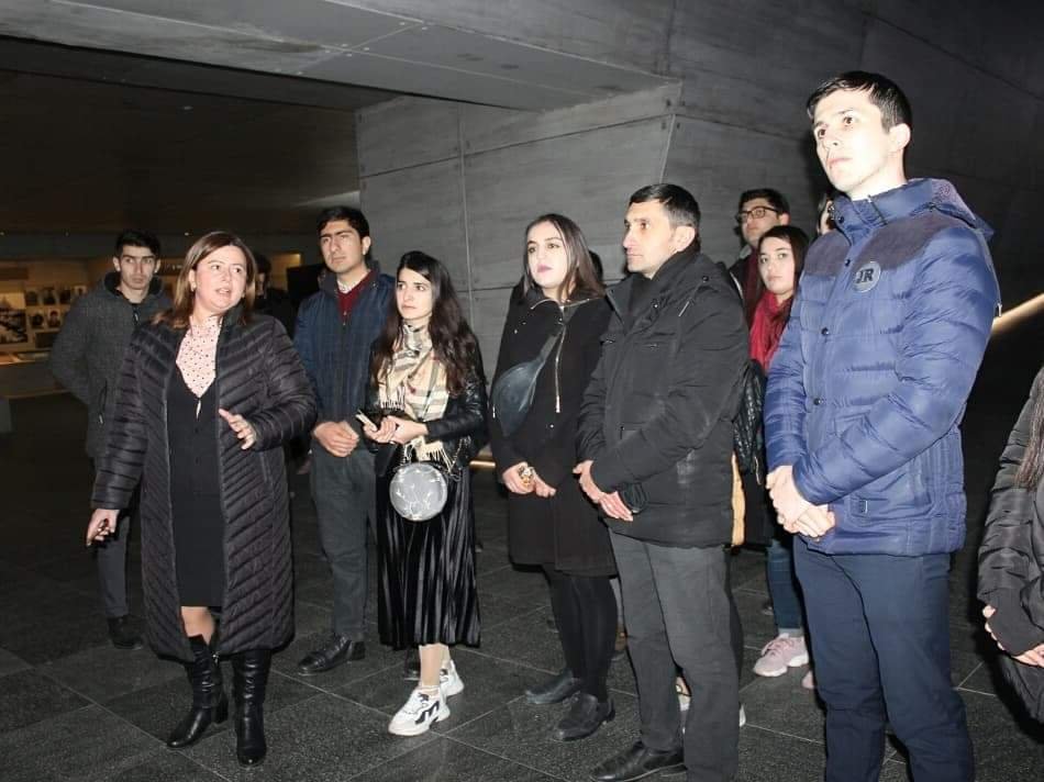 Qubalı gənclər Quba Soyqırımı Memorial Kompleksini ziyarət ediblər