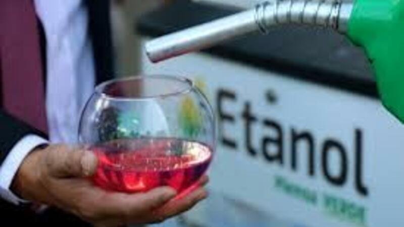 Koronavirusdan qorunmaq üçün etanol içən 30 nəfər öldü Koronavirusdan qorunmaq üçün etanol içən 30 nəfər öldü
