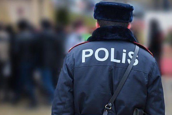 Hacıqabulda polisi maşın vurdu 
