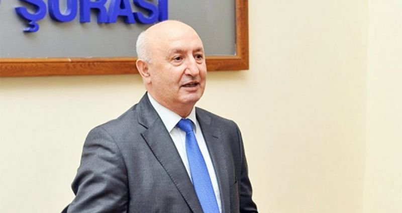 "Əli Həsənovun jurnalistikaya aid olmayan şəxslərə verdiyi mənzillər geri alınmalıdır" — Professordan ŞOK AÇIQLAMA "Əli Həsənovun jurnalistikaya aid olmayan şəxslərə verdiyi mənzillər geri alınmalıdır" — Professordan ŞOK AÇIQLAMA