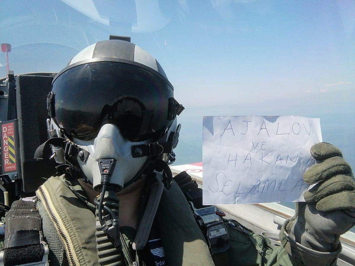 Türkiyə Hərbi Hava Qüvvələri pilotlarından Aqil Acalova növbəti Salam!