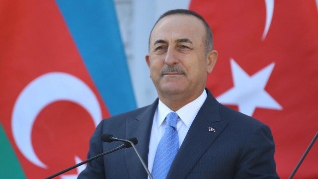 Mövlud Çavuşoğlu: “Azərbaycan torpaqları artıq azad olunmalıdır!”