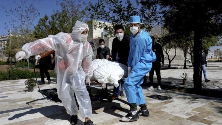 İranda bir gündə 322 nəfər koronavirusdan öldü