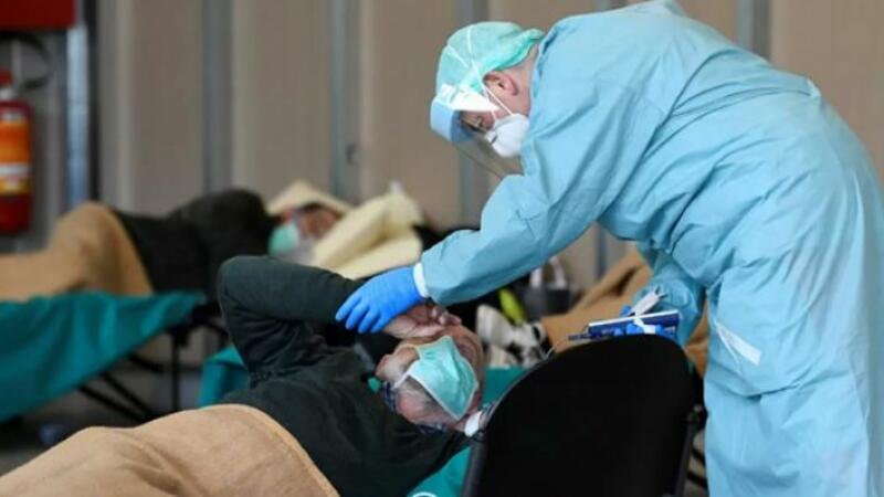 Türkiyədə daha 220 nəfər koronavirusdan öldü