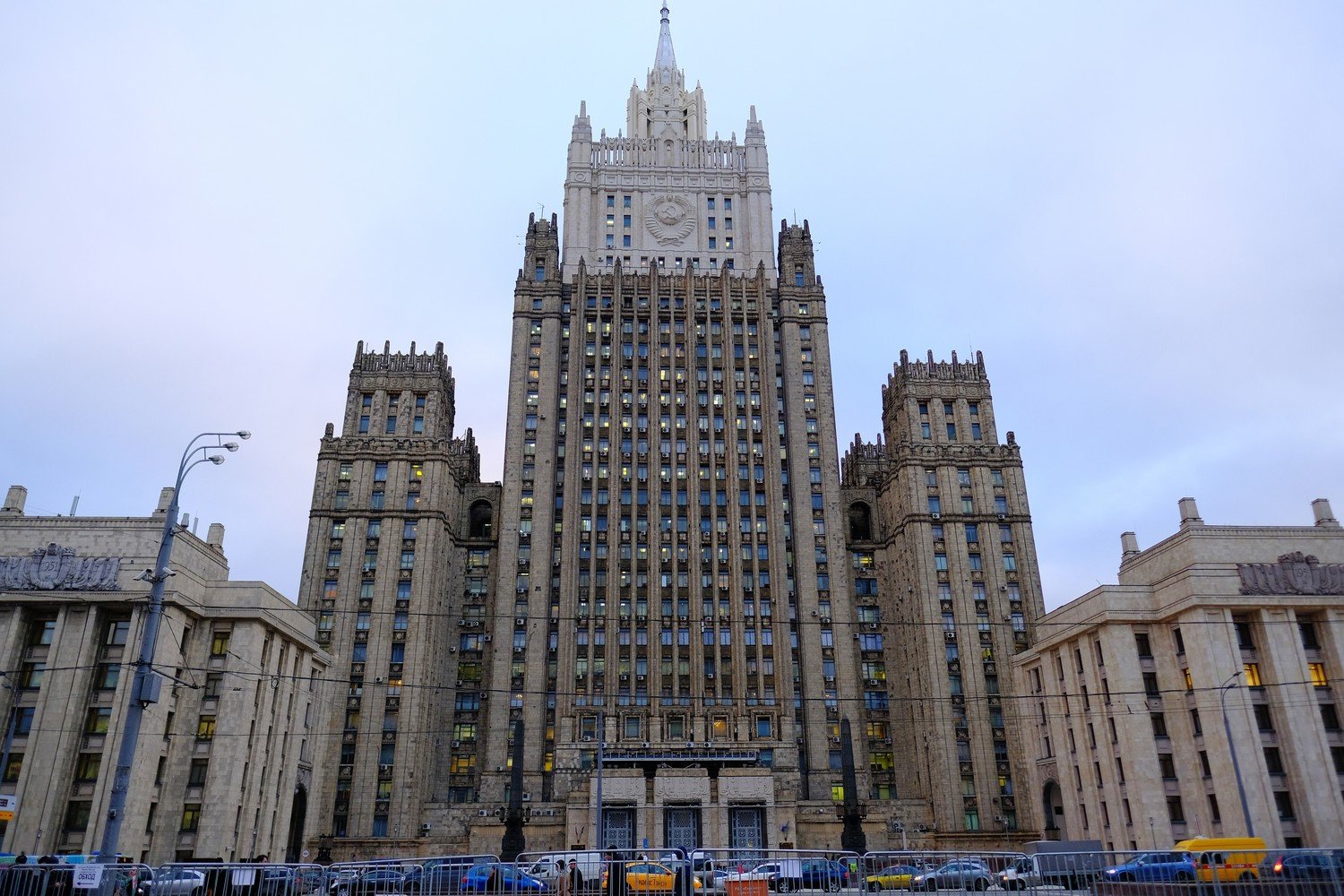 Rusiya Polşa diplomatlarını ölkədən qovur