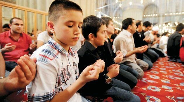 Uşaqların dini etiqada məcbur edilməsi qadağan olunur
