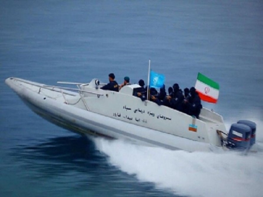 İran və ABŞ dənizçiləri arasında insident