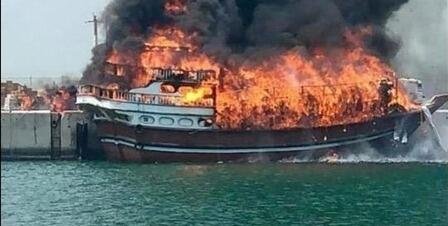 İran donanmasının ən böyük gəmisi yandı: 33 yaralı