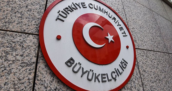 Türkiyə səfirliyi jurnalistlərin ölümü ilə bağlı başsağlığı verdi