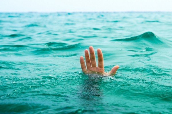 Sumqayıtda 37 yaşlı kişi dənizdə boğuldu