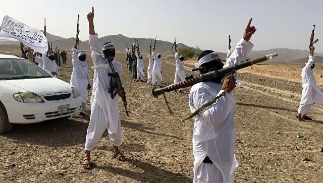ABŞ qoşunları ölkəni tərk etdi, Taliban zəfərini qeyd edir