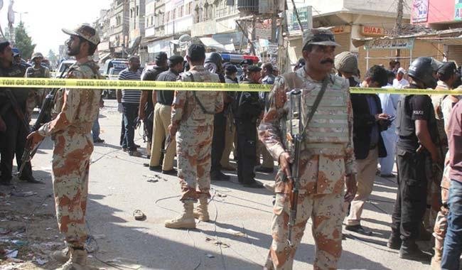 Pakistanda toqquşmalar: polislər vəhşicəsinə öldürüldü