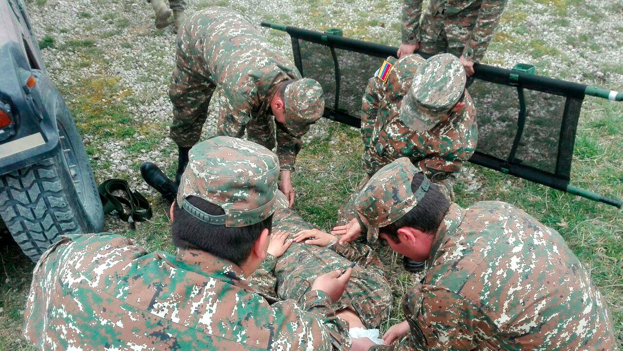 Ermənistanda hərbi hissədə atışma - 1 hərbçi ölüb, 2-si yaralanıb